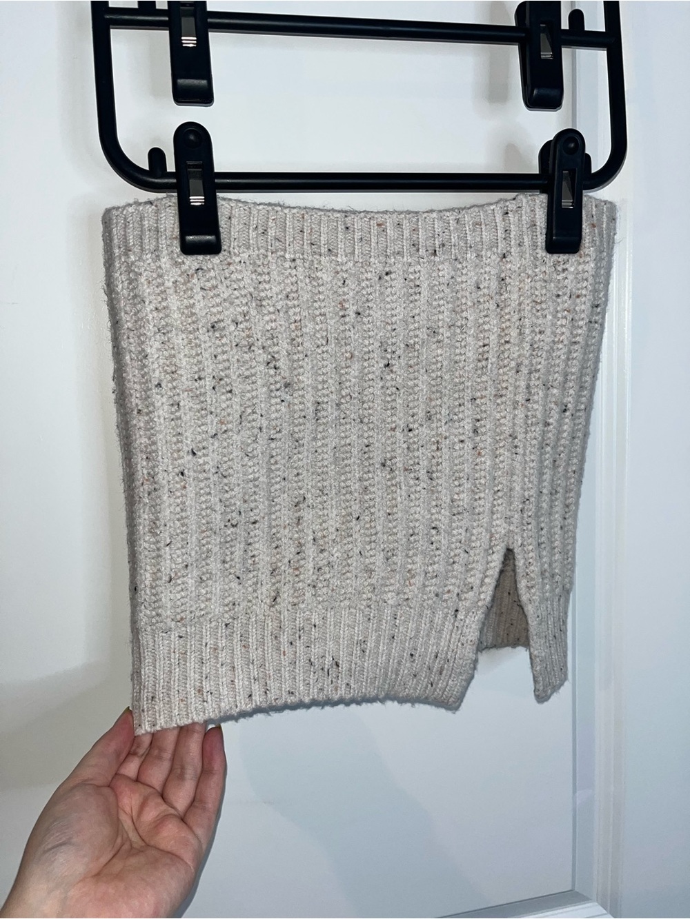 Universal Thread Ribbed Oatmeal Pop Fleck Cable Knit Neck Snood+Mini Skirt Cozy
